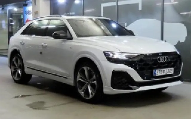 인천싼중고차 Q8 55 TFSI 콰트로 프리미엄 매물 사진 10 - 2026/01 3,137km