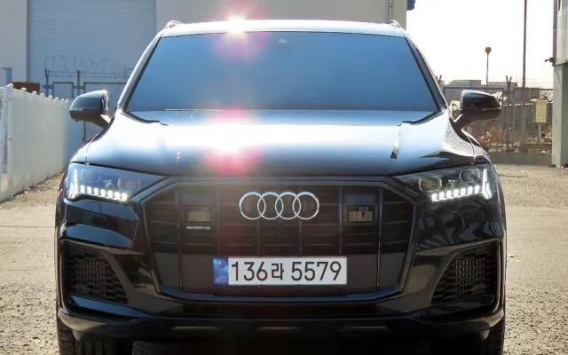 인천싼중고차 Q7 (4M) 55 TFSI 콰트로 프리미엄 매물 사진 9 - 2023/03 23,800km